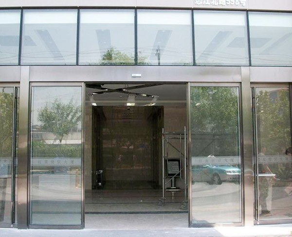 自动感应门结构